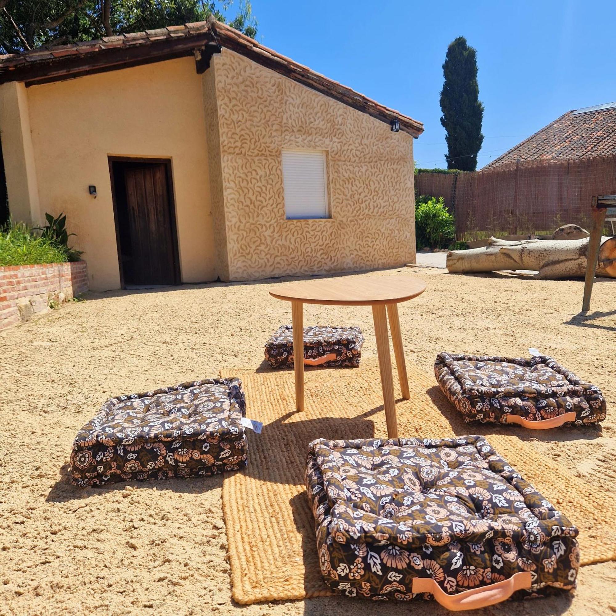Casa Rural sobre el Rio y con Piscina Huerta  Exterior foto